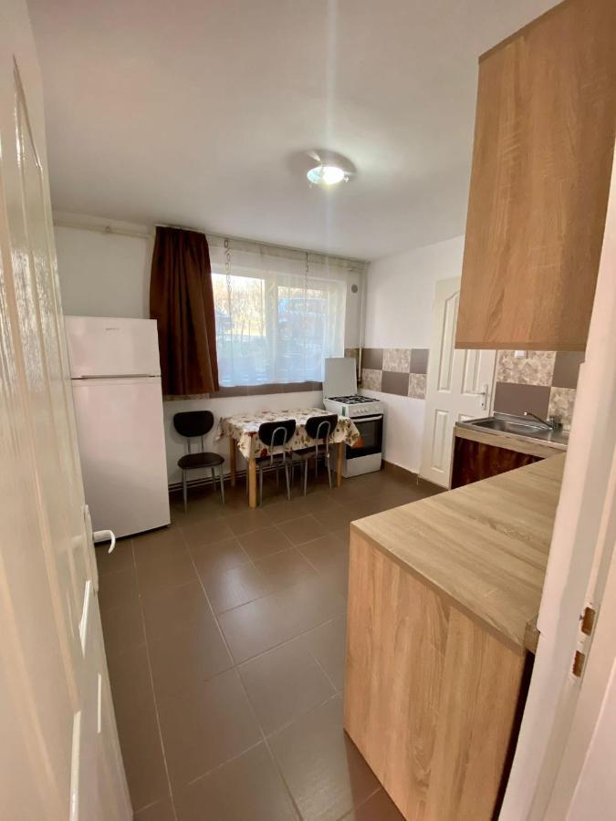 Ardelean Apartment Oradea Εξωτερικό φωτογραφία